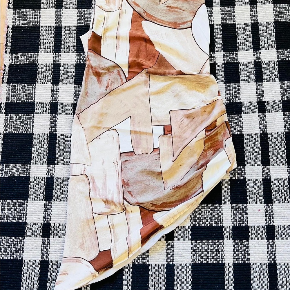 Geo Print Dress $30

Size Small